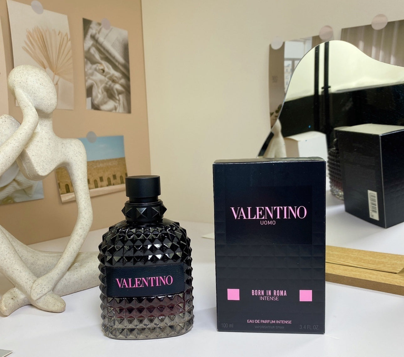 Valentino Uomo Born In Roma Intense Eau de n Parfum Intense 3.4 FL. OZ.